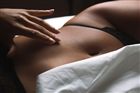 Laura Faure — Massage prénatal